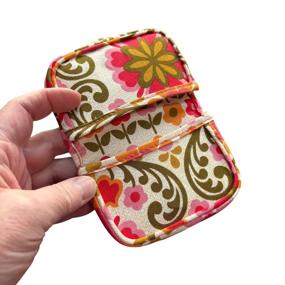 Vera Bradley unique magnetic card wallet pink & green floral print magnet close